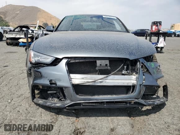 ✅ 2013 Audi RS 5 • VIN: WUAC6AFR1DA900836 • Lot: 59038215. Listed on Copart with 130,292 mi. Free auction sales archive from the USA and detailed vehicle history report at DreamBid. Image 5.