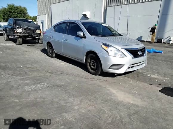 ✅ 2019 Nissan Versa SV • VIN: 3N1CN7AP7KL822709 • Lot: 92423945. Listed on Copart with 133,732 mi. Free auction sales archive from the USA and detailed vehicle history report at DreamBid. Image 13.
