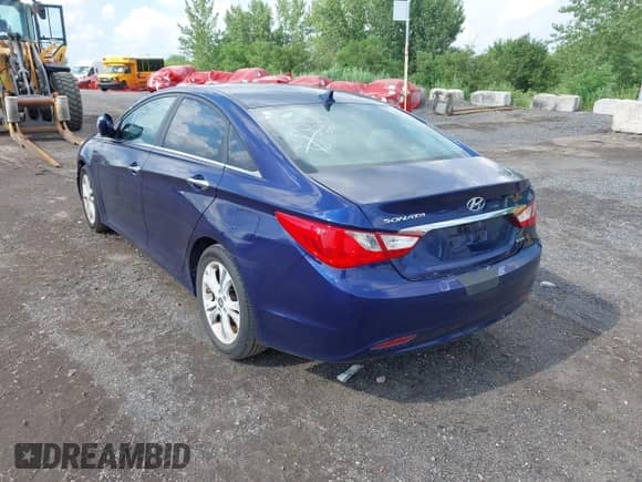 2011 Hyundai Sonata Limited with VIN 5NPEC4AC1BH018624, listed as a IAAI auction lot 42651503 with 160,974 mi miles and . Bid and sale history available at DreamBid. Image 3.