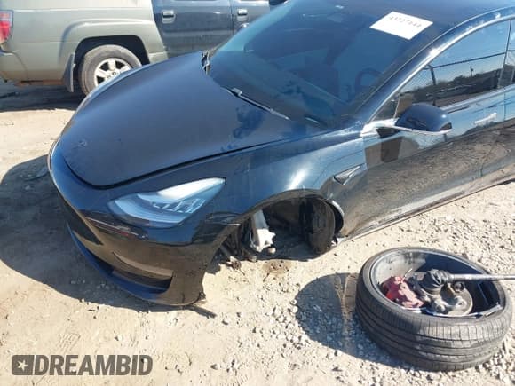 ✅ 2020 Tesla Model 3 Performance • VIN: 5YJ3E1EC2LF714385 • Лот: 43727144. Опубликован ранее на IAAI с пробегом 109 526 миль. Бесплатный доступ к архиву аукционных продаж из США и подробный отчёт об истории автомобиля на DreamBid. Изображение 6.