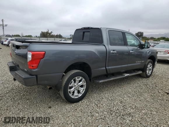 ✅ 2016 Nissan Titan SV • VIN: 1N6AA1F2XGN509474 • Лот: 71860645. Опубликован ранее на Copart с пробегом 73 288 миль. Бесплатный доступ к архиву аукционных продаж из США и подробный отчёт об истории автомобиля на DreamBid. Изображение 3.