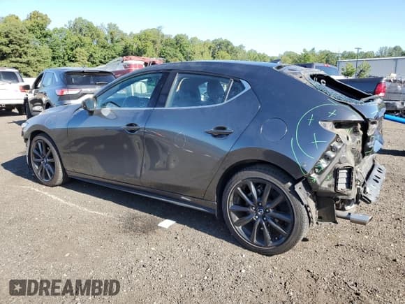 ✅ 2019 Mazda 3 Premium • VIN: JM1BPBNM4K1125558 • Лот: 70306565. Опубликован ранее на Copart с пробегом 48 060 миль. Бесплатный доступ к архиву аукционных продаж из США и подробный отчёт об истории автомобиля на DreamBid. Изображение 2.