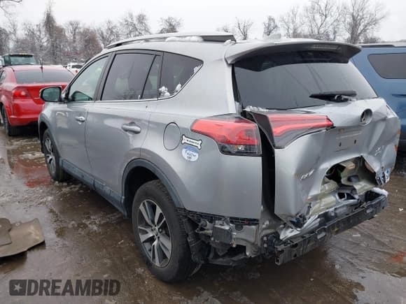 ✅ 2016 Toyota RAV4 XLE • VIN: 2T3RFREV0GW508957 • Лот: 41522156. Опубликован ранее на IAAI с пробегом 70 230 миль. Бесплатный доступ к архиву аукционных продаж из США и подробный отчёт об истории автомобиля на DreamBid. Изображение 3.