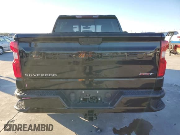 ✅ 2021 Chevrolet Silverado 1500 RST • VIN: 3GCPWDED1MG106586 • Lot: 81771094. Wystawiony na Copart z przebiegiem 79 064 mil. Bezpłatny archiwum sprzedaży aukcyjnych z USA i szczegółowy raport historii pojazdu na DreamBid. Zdjęcie 6.