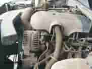 2005 Chevrolet Suburban LS z VIN 1GNFK16Z85J145229, wystawiony jako IAAI lot #42706478 z przebiegiem 198 500 mil mil oraz . Historia ofert i sprzedaży dostępna na DreamBid. Obrazek 19.