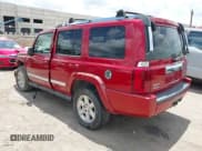 ✅ 2006 Jeep Commander Limited • VIN: 1J8HH58N16C140132 • Lot: 42629429. Wystawiony na IAAI z przebiegiem 229 586 mil. Bezpłatny archiwum sprzedaży aukcyjnych z USA i szczegółowy raport historii pojazdu na DreamBid. Zdjęcie 3.