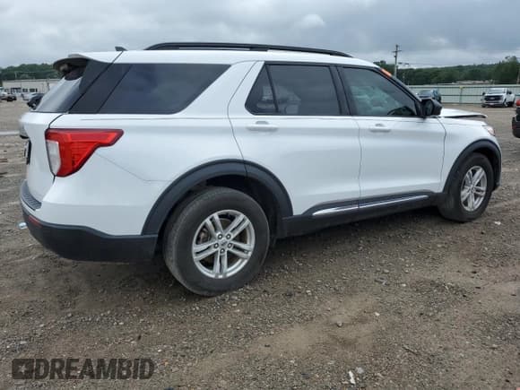 ✅ 2021 Ford Explorer XLT • VIN: 1FMSK7DH0MGA52152 • Lot: 60903545. Wystawiony na Copart z przebiegiem 71 054 mil. Bezpłatny archiwum sprzedaży aukcyjnych z USA i szczegółowy raport historii pojazdu na DreamBid. Zdjęcie 3.