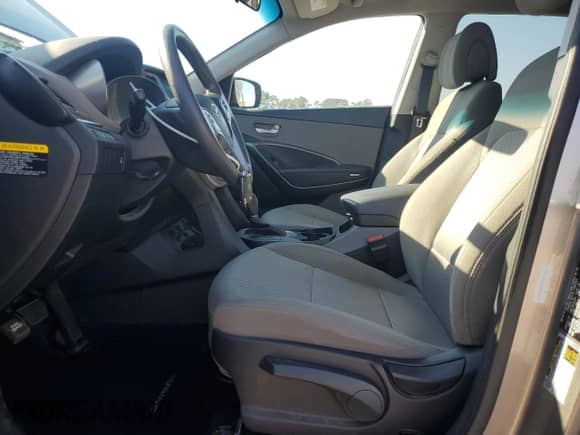 ✅ 2017 Hyundai Santa Fe 2.4L • VIN: 5XYZTDLB0HG430927 • Лот: 91792595. Опубликован ранее на Copart с пробегом 123 508 миль. Бесплатный доступ к архиву аукционных продаж из США и подробный отчёт об истории автомобиля на DreamBid. Изображение 7.