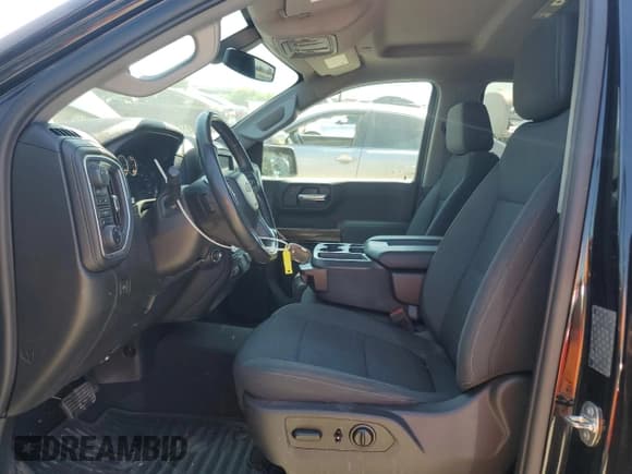 ✅ 2019 Chevrolet Silverado 1500 LT • VIN: 1GCRYDEK7KZ261335 • Lot: 60326435. Wystawiony na Copart z przebiegiem 56 909 mil. Bezpłatny archiwum sprzedaży aukcyjnych z USA i szczegółowy raport historii pojazdu na DreamBid. Zdjęcie 7.