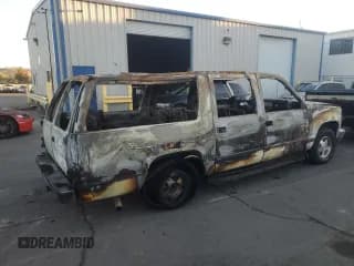 ✅ 1999 Chevrolet Suburban • VIN: 3GNEC16R5XG109155 • Lot: 79766644. Wystawiony na Copart z przebiegiem Nie podano. Bezpłatny archiwum sprzedaży aukcyjnych z USA i szczegółowy raport historii pojazdu na DreamBid. Zdjęcie 3.