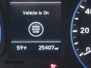 ✅ 2018 Hyundai Kona Limited • VIN: KM8K3CA58JU067284 • Лот: 43470619. Опубликован ранее на IAAI с пробегом 25 407 миль. Бесплатный доступ к архиву аукционных продаж из США и подробный отчёт об истории автомобиля на DreamBid. Изображение 15.