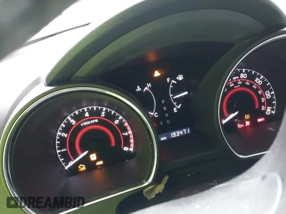 ✅ 2012 Toyota Highlander SE • VIN: 5TDBK3EH8CS104840 • Lot: 43381782. Listed on IAAI with 193,471 mi. Free auction sales archive from the USA and detailed vehicle history report at DreamBid. Image 7.