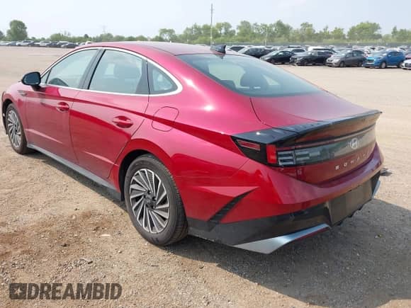 2024 Hyundai Sonata SEL z VIN KMHL34JJ3RA092341, wystawiony jako IAAI lot #42483157 z przebiegiem 14 185 mil mil oraz . Historia ofert i sprzedaży dostępna na DreamBid. Obrazek 3.