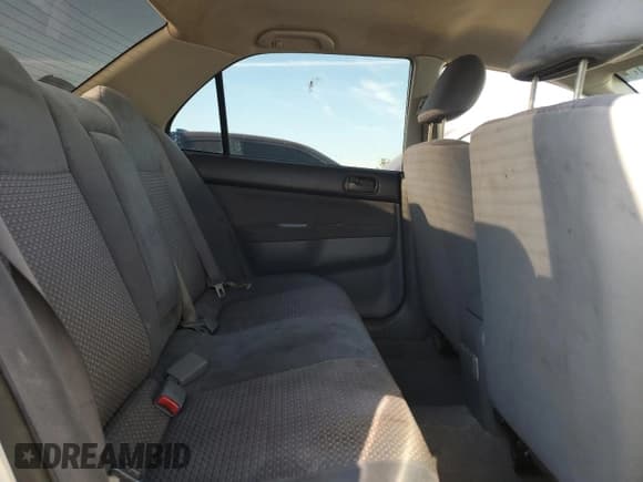 ✅ 2003 Mitsubishi Lancer ES • VIN: JA3AJ26E63U000905 • Lot: 82714615. Wystawiony na Copart z przebiegiem 116 760 mil. Bezpłatny archiwum sprzedaży aukcyjnych z USA i szczegółowy raport historii pojazdu na DreamBid. Zdjęcie 10.