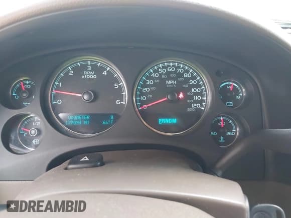 ✅ 2012 Chevrolet Suburban LTZ • VIN: 1GNSKKE75CR218043 • Lot: 42118487. Listed on IAAI with 177,094 mi. Free auction sales archive from the USA and detailed vehicle history report at DreamBid. Image 7.