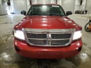✅ 2008 Dodge Dakota Laramie • VIN: 1D7HW58N98S599551 • Lot: 85739785. Wystawiony na Copart z przebiegiem 84 020 mil. Bezpłatny archiwum sprzedaży aukcyjnych z USA i szczegółowy raport historii pojazdu na DreamBid. Zdjęcie 5.