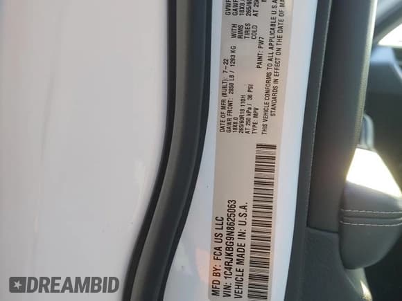 ✅ 2022 Jeep Grand Cherokee Limited • VIN: 1C4RJKBG9N8625063 • Lot: 87444955. Listed on Copart with 60,035 mi. Free auction sales archive from the USA and detailed vehicle history report at DreamBid. Image 13.