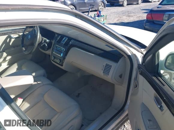 ✅ 2008 Cadillac DTS 1SC • VIN: 1G6KD57Y28U105748 • Лот: 43649946. Опубликован ранее на IAAI с пробегом 132 739 миль. Бесплатный доступ к архиву аукционных продаж из США и подробный отчёт об истории автомобиля на DreamBid. Изображение 5.