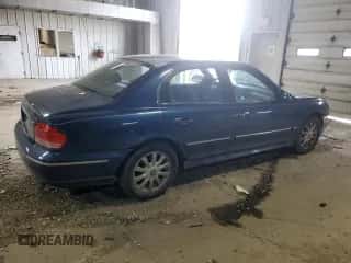 2004 Hyundai Sonata GLS z VIN KMHWF35H94A019697, wystawiony jako Copart lot #51681035 z przebiegiem 174 304 mil mil oraz Czysty tytuł • Clean title. Historia ofert i sprzedaży dostępna na DreamBid. Obrazek 3.