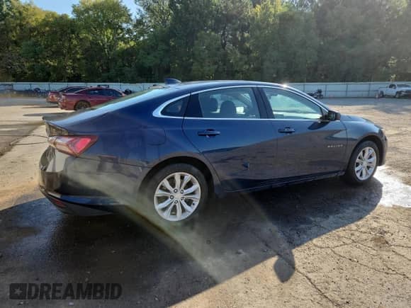 2020 Chevrolet Malibu LT z VIN 1G1ZD5ST4LF066562, wystawiony jako Copart lot #84482535 z przebiegiem 146 803 mil mil oraz Szkoda całkowita • Salvage title. Historia ofert i sprzedaży dostępna na DreamBid. Obrazek 3.