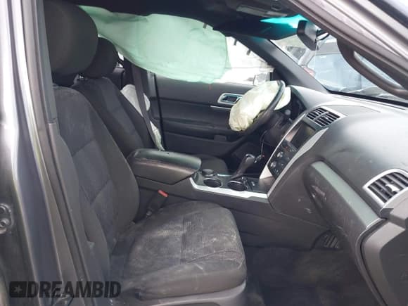 ✅ 2014 Ford Explorer XLT • VIN: 1FM5K8D83EGA98109 • Lot: 41547412. Wystawiony na IAAI z przebiegiem 138 405 mil. Bezpłatny archiwum sprzedaży aukcyjnych z USA i szczegółowy raport historii pojazdu na DreamBid. Zdjęcie 5.