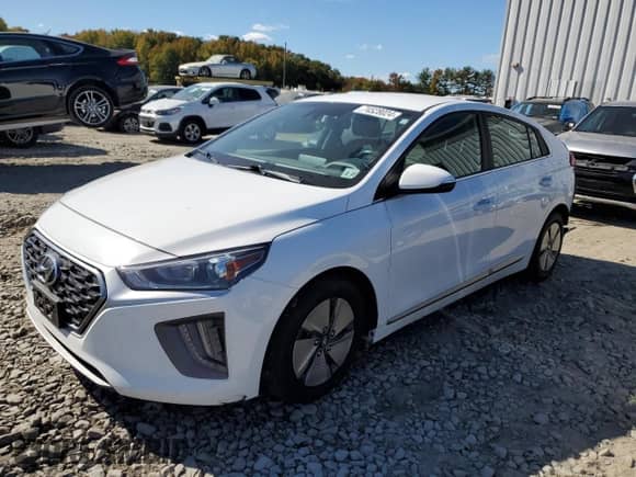 2022 Hyundai Ioniq SE с VIN KMHC75LC7NU276120, выставлен на аукционе Copart как лот 74528024 с пробегом 98 237 миль миль и Списание • Salvage title. История ставок и продаж доступна на DreamBid. Изображение 1.