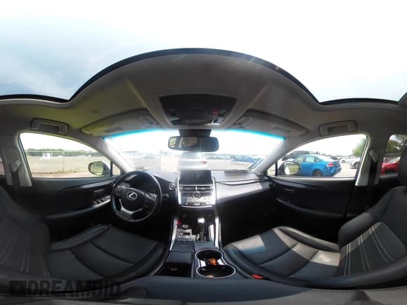 ✅ 2018 Lexus NX 300 • VIN: JTJBARBZ6J2164555 • Лот: 42404503. Опубликован ранее на IAAI с пробегом 81 776 миль. Бесплатный доступ к архиву аукционных продаж из США и подробный отчёт об истории автомобиля на DreamBid. Изображение 18.