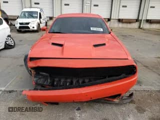 ✅ 2019 Dodge Challenger SXT • VIN: 2C3CDZAGXKH727506 • Lot: 63146264. Wystawiony na Copart z przebiegiem 119 451 mil. Bezpłatny archiwum sprzedaży aukcyjnych z USA i szczegółowy raport historii pojazdu na DreamBid. Zdjęcie 5.