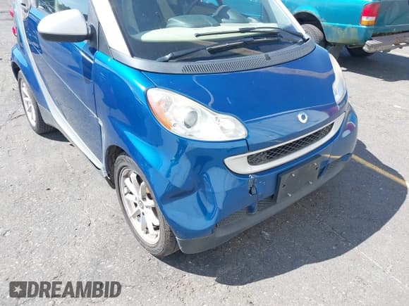 ✅ 2009 Smart fortwo Pure • VIN: WMEEJ31X19K243304 • Лот: 42860139. Опубликован ранее на IAAI с пробегом 119 617 миль. Бесплатный доступ к архиву аукционных продаж из США и подробный отчёт об истории автомобиля на DreamBid. Изображение 6.