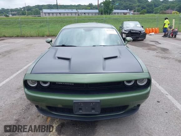 ✅ 2018 Dodge Challenger GT • VIN: 2C3CDZGG9JH246863 • Lot: 42732389. Wystawiony na IAAI z przebiegiem 96 950 mil. Bezpłatny archiwum sprzedaży aukcyjnych z USA i szczegółowy raport historii pojazdu na DreamBid. Zdjęcie 13.