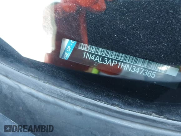 ✅ 2017 Nissan Altima SR • VIN: 1N4AL3AP1HN347365 • Lot: 42934043. Listed on IAAI with 145,617 mi. Free auction sales archive from the USA and detailed vehicle history report at DreamBid. Image 9.