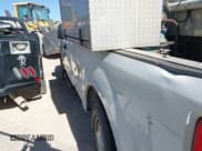 ✅ 2019 Ford F-250 XL • VIN: 1FTBF2A67KED13428 • Lot: 43662167. Wystawiony na IAAI z przebiegiem 199 623 mil. Bezpłatny archiwum sprzedaży aukcyjnych z USA i szczegółowy raport historii pojazdu na DreamBid. Zdjęcie 3.