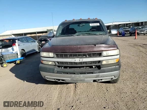✅ 2002 Chevrolet Silverado 2500HD LS • VIN: 1GCHK23G32F104757 • Лот: 91891835. Опубликован ранее на Copart с пробегом 205 533 миль. Бесплатный доступ к архиву аукционных продаж из США и подробный отчёт об истории автомобиля на DreamBid. Изображение 13.