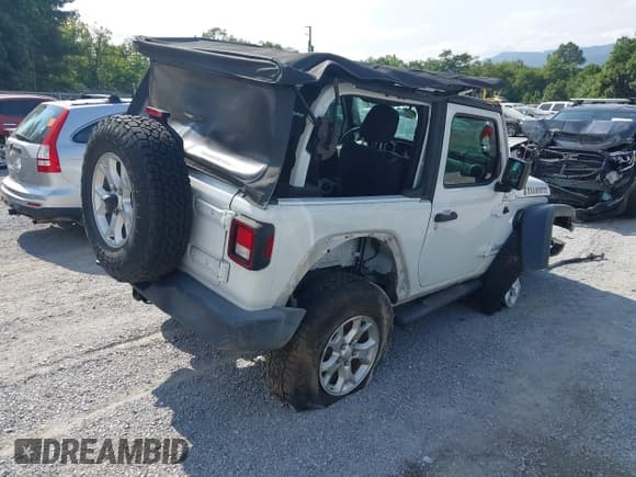 ✅ 2021 Jeep Wrangler Islander • VIN: 1C4GJXAN9MW558334 • Лот: 43042484. Опубликован ранее на IAAI с пробегом 73 926 миль. Бесплатный доступ к архиву аукционных продаж из США и подробный отчёт об истории автомобиля на DreamBid. Изображение 4.