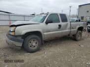 ✅ 2003 Chevrolet Silverado 2500HD LS • VIN: 1GCHK29U43E104044 • Lot: 84215684. Wystawiony na Copart z przebiegiem Nie podano. Bezpłatny archiwum sprzedaży aukcyjnych z USA i szczegółowy raport historii pojazdu na DreamBid. Zdjęcie 1.
