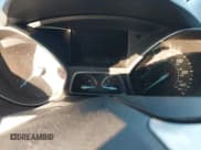 ✅ 2016 Ford Escape SE • VIN: 1FMCU9GX5GUC89240 • Lot: 43723922. Wystawiony na IAAI z przebiegiem 117 832 mil. Bezpłatny archiwum sprzedaży aukcyjnych z USA i szczegółowy raport historii pojazdu na DreamBid. Zdjęcie 7.