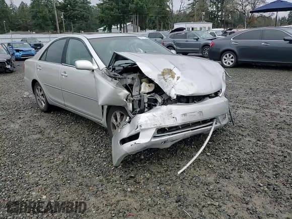 ✅ 2006 Toyota Camry LE • VIN: 4T1BF32K76U629694 • Lot: 93221595. Wystawiony na Copart z przebiegiem Nie podano. Bezpłatny archiwum sprzedaży aukcyjnych z USA i szczegółowy raport historii pojazdu na DreamBid. Zdjęcie 13.