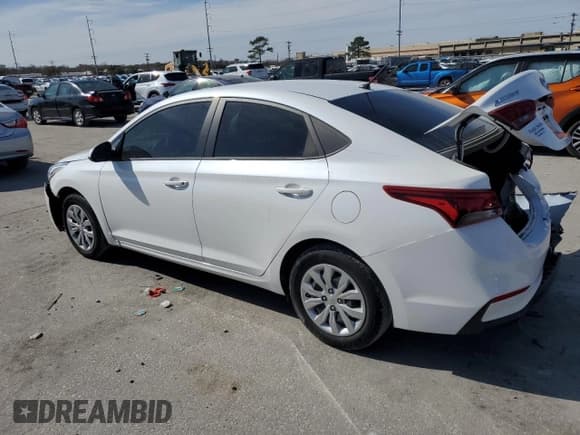 ✅ 2022 Hyundai Accent SE • VIN: 3KPC24A67NE180142 • Лот: 42491655. Опубликован ранее на Copart с пробегом 16 735 миль. Бесплатный доступ к архиву аукционных продаж из США и подробный отчёт об истории автомобиля на DreamBid. Изображение 2.