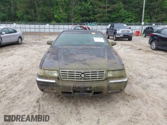 ✅ 1997 Cadillac Eldorado • VIN: 1G6EL12Y8VU617784 • Lot: 42214333. Wystawiony na IAAI z przebiegiem Nie podano. Bezpłatny archiwum sprzedaży aukcyjnych z USA i szczegółowy raport historii pojazdu na DreamBid. Zdjęcie 6.