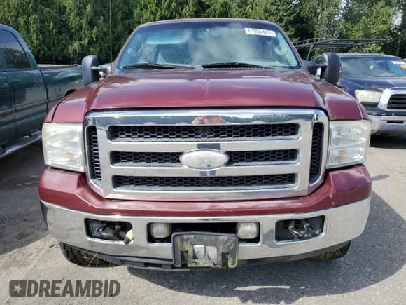 ✅ 2006 Ford F-250 XL • VIN: 1FTSW21P56EC15478 • Лот: 61055425. Опубликован ранее на Copart с пробегом 121 704 миль. Бесплатный доступ к архиву аукционных продаж из США и подробный отчёт об истории автомобиля на DreamBid. Изображение 5.
