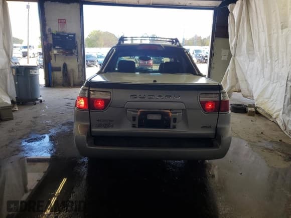 ✅ 2005 Subaru Baja Special Sports • VIN: 4S4BT62C257107295 • Lot: 85298545. Wystawiony na Copart z przebiegiem 121 452 mil. Bezpłatny archiwum sprzedaży aukcyjnych z USA i szczegółowy raport historii pojazdu na DreamBid. Zdjęcie 6.