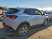 ✅ 2025 Buick Encore GX Preferred • VIN: KL4AMBSL5SB149484 • Лот: 94413015. Опубликован ранее на Copart с пробегом 21 366 миль. Бесплатный доступ к архиву аукционных продаж из США и подробный отчёт об истории автомобиля на DreamBid. Изображение 3.