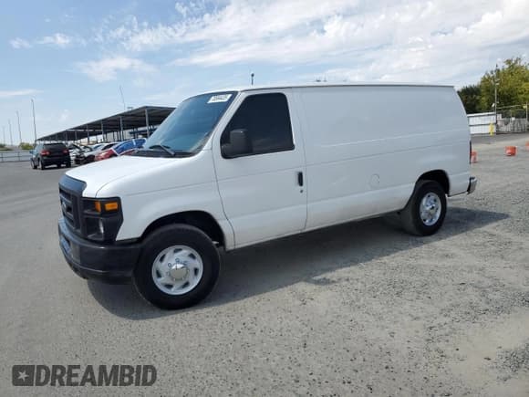 ✅ 2009 Ford Econoline Cargo Commercial • VIN: 1FTNE14W79DA31263 • Lot: 70584435. Wystawiony na Copart z przebiegiem 423 904 mil. Bezpłatny archiwum sprzedaży aukcyjnych z USA i szczegółowy raport historii pojazdu na DreamBid. Zdjęcie 1.