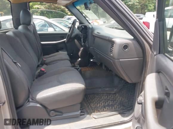 2004 Chevrolet Silverado 1500 Work Truck with VIN 1GCEC14X74Z144768, listed as a IAAI auction lot 42475701 with Not provided miles and . Bid and sale history available at DreamBid. Image 5.