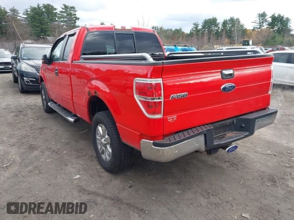✅ 2014 Ford F-150 XLT • VIN: 1FTFX1ET7EKF67137 • Lot: 43622562. Wystawiony na IAAI z przebiegiem 81 707 mil. Bezpłatny archiwum sprzedaży aukcyjnych z USA i szczegółowy raport historii pojazdu na DreamBid. Zdjęcie 3.