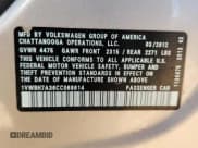 ✅ 2012 Volkswagen Passat SE • VIN: 1VWBH7A36CC068614 • Lot: 93104165. Wystawiony na Copart z przebiegiem 228 232 mil. Bezpłatny archiwum sprzedaży aukcyjnych z USA i szczegółowy raport historii pojazdu na DreamBid. Zdjęcie 13.