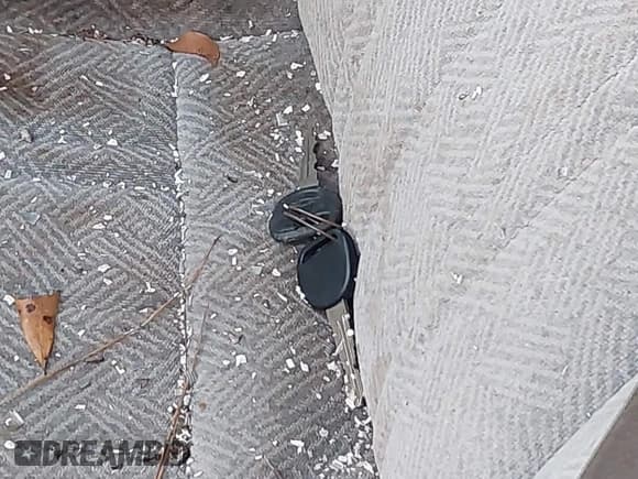 ✅ 2004 Chevrolet Impala • VIN: 2G1WF52E349401674 • Lot: 43775599. Listed on IAAI with Not provided. Free auction sales archive from the USA and detailed vehicle history report at DreamBid. Image 11.