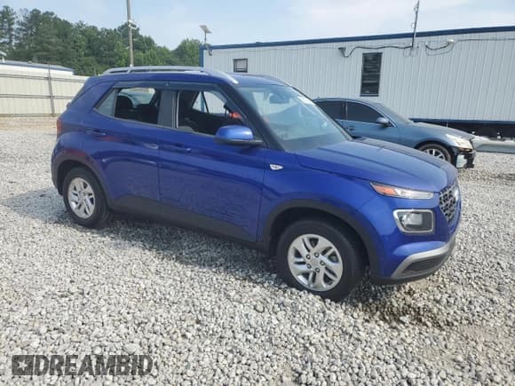 ✅ 2020 Hyundai Venue SEL • VIN: KMHRC8A37LU032104 • Lot: 62115935. Listed on Copart with Not provided. Free auction sales archive from the USA and detailed vehicle history report at DreamBid. Image 4.
