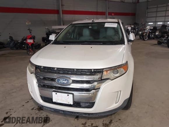 ✅ 2011 Ford Edge Limited • VIN: 2FMDK3KC9BBA68105 • Lot: 43828413. Wystawiony na IAAI z przebiegiem 183 236 mil. Bezpłatny archiwum sprzedaży aukcyjnych z USA i szczegółowy raport historii pojazdu na DreamBid. Zdjęcie 6.