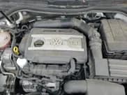 ✅ 2015 Volkswagen CC R-Line • VIN: WVWBN7AN8FE822778 • Lot: 85030974. Listed on Copart with 61,681 mi. Free auction sales archive from the USA and detailed vehicle history report at DreamBid. Image 14.